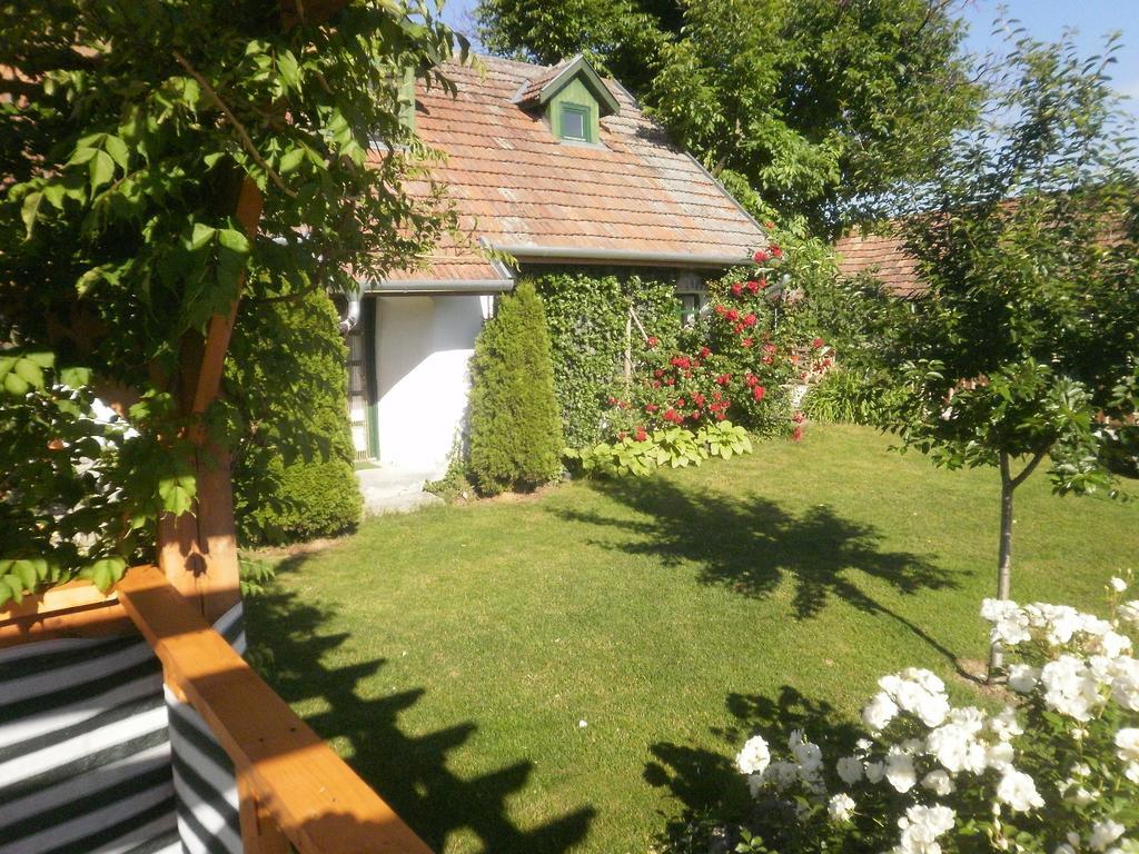Kapolcs Cottage Esterno foto